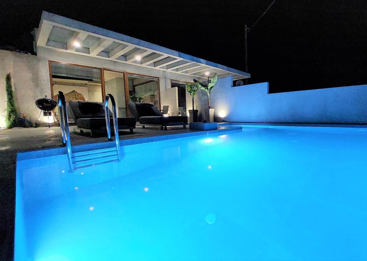 Marnos Luxury Villas كاميلاريون المظهر الخارجي الصورة