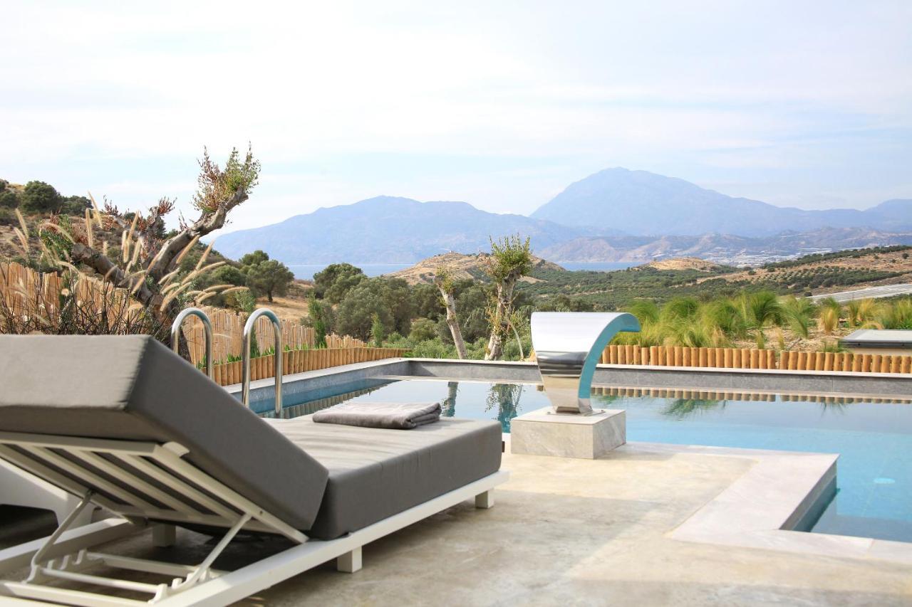 Marnos Luxury Villas كاميلاريون المظهر الخارجي الصورة