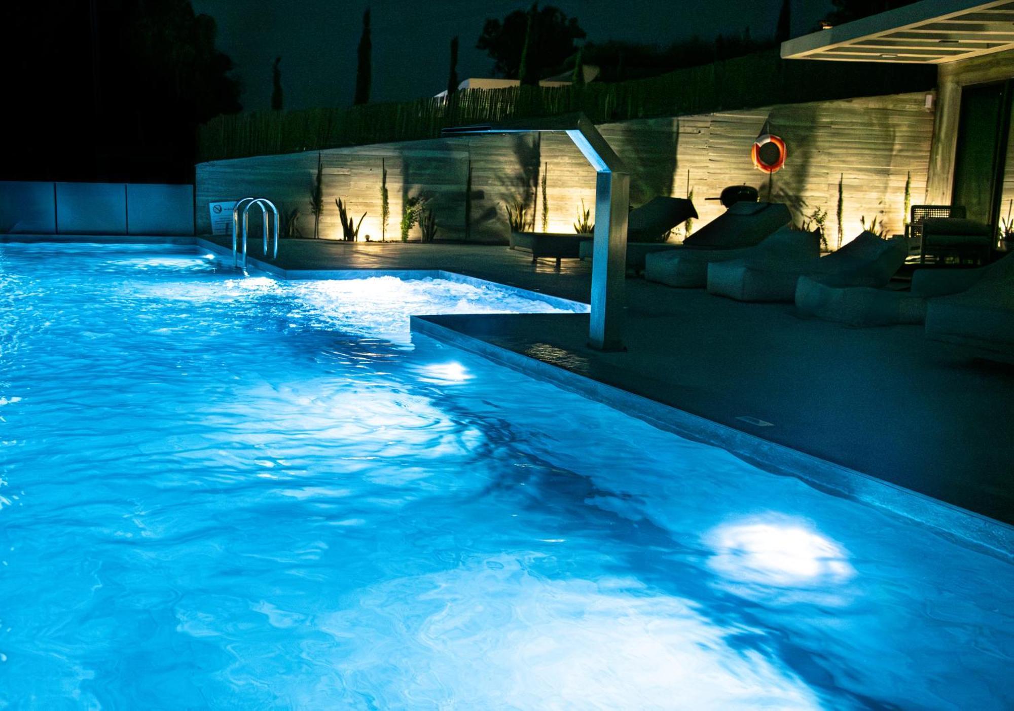 Marnos Luxury Villas كاميلاريون المظهر الخارجي الصورة